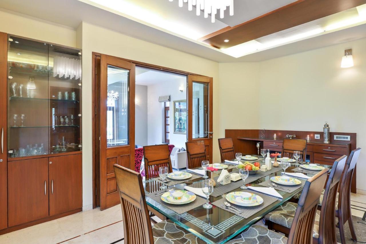 Stayvista'S Prakriti Farms With Outdoor Pool, Complimentary Breakfast And Hi-Tea Udaipur Extérieur photo