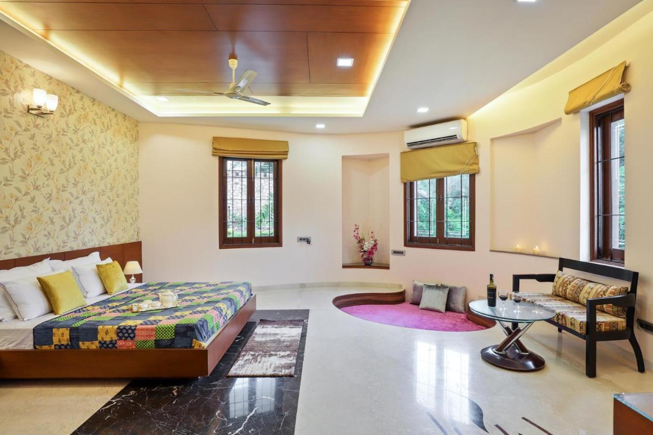 Stayvista'S Prakriti Farms With Outdoor Pool, Complimentary Breakfast And Hi-Tea Udaipur Extérieur photo